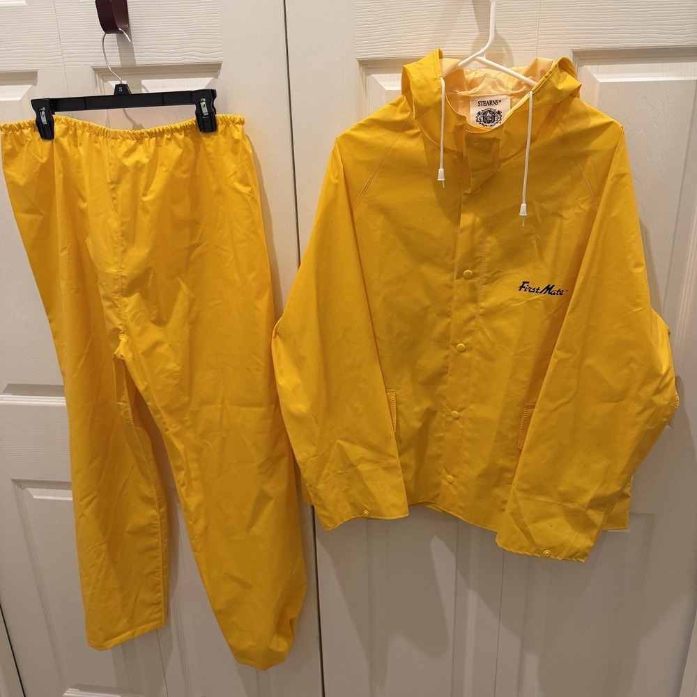Sterns First Marte Rain Suit Set M Yellow Weather Boat Pressure Wash Car Wind